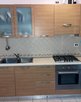 Cucina 3,20 con angolo