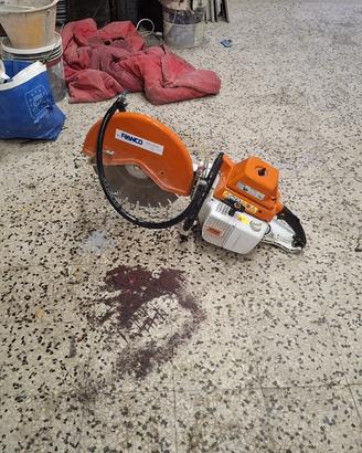 Troncatrice stihl