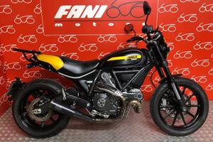 DUCATI Scrambler 800 .