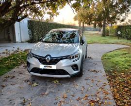 Renault Captur Plug-in Hybrid Initiale Paris NEOPA