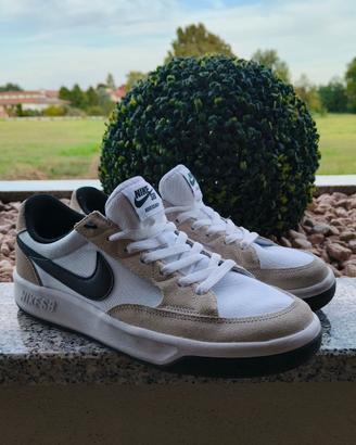 Nike SB Adversary - Taglia 44 (Pari al nuovo)