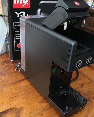 macchinetta caffè illy