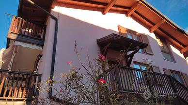 Duplex, 3 camere, box, spazio esterno privato