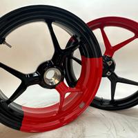 Cerchi originali  per Ducati Hypermotard 950 RVE