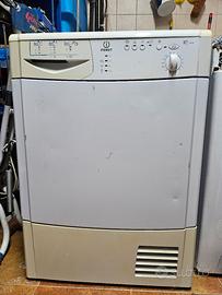 asciugatrice indesit tutta perfettamente ripulita
