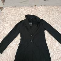 giacca e pantaloni da donna