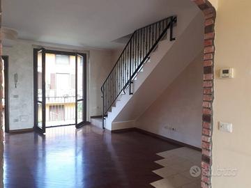 Appartamento di 107 m² con 3 locali e box auto a A