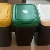 Contenitori per differenziata