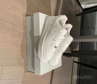 Nike Air Force 1 bianche originali – taglia 43