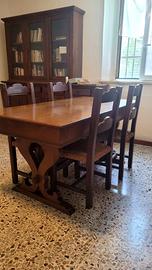 Tavolo legno con 4 sedie