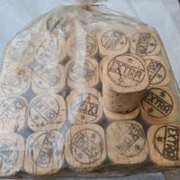 Tappi sughero e tappi plastica rigato