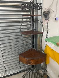 Angoliera ferro battuto e legno