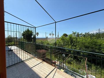 2 LOCALI A FALCONARA ALBANESE
