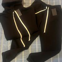 tuta duca hoome nera