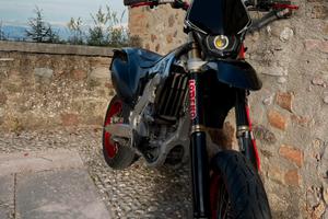 Honda CRF 250 R 4 t Motard