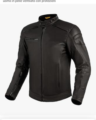 Caschi, giubbotti e guanti moto
