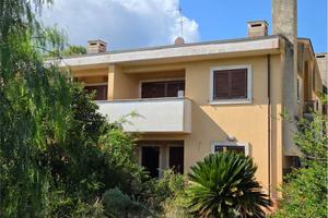 Villa a Fondi