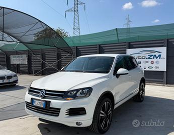 Volkswagen Touareg 3.0 TDI 245 CV tiptronic BlueMo