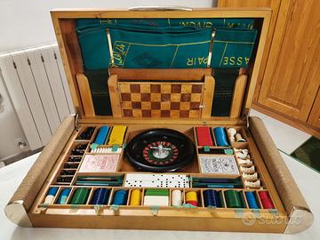 Scatola in legno da gioco completa di 5 giochi