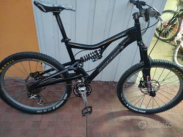 MTB Santa Cruz Heckler 26 pollici biammortizzata