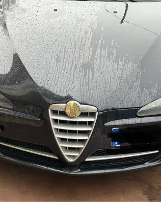 Fari xenon alfa 147