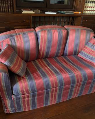 Coppia di divani 3 posti sfoderabili.