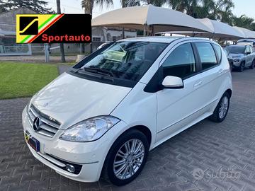 MERCEDES-BENZ A 180 CDI Sport