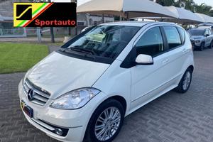 MERCEDES-BENZ A 180 CDI Sport