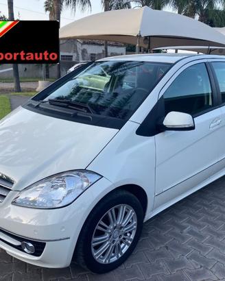 MERCEDES-BENZ A 180 CDI Sport