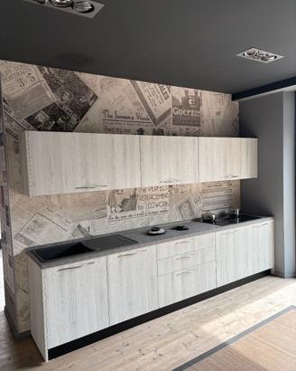 Cucina per rinnovo esposizione