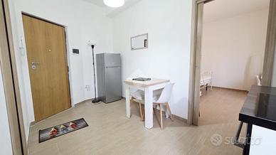 2 LOCALI A BARI