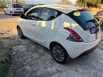 LANCIA Ypsilon 3ª serie - 2011