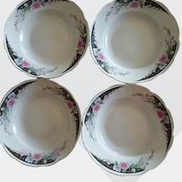 Set 4 piatti fondi e 4 piatti piani ceramica bianc