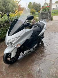 Yamaha T Max - 2011