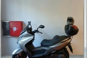 Kymco Xciting R 300i  (2008)