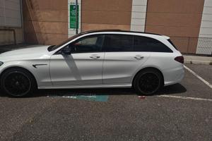 Mercedes Benz