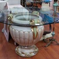 Tavolino Con Base a Vaso In Ceramica – 24925