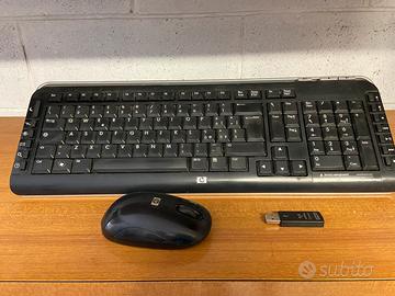 Tastiera e mouse wireless