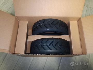 coppia copertoni monopattino elettrico, più altri 