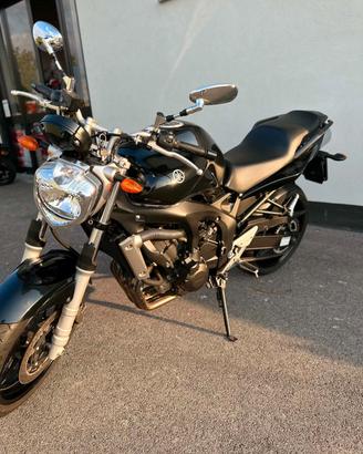 Yamaha FZ6