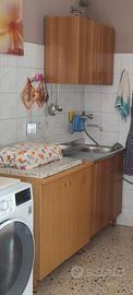 Cucinino con lavello, stipetto, fornello a gas 2 f
