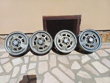 4 cerchi lega CROMODORA 13 x 4 1/2 j