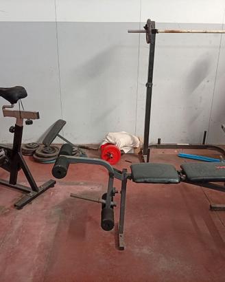 Attrezzi palestra