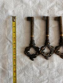 6 chiavi con decorazioni elaborate vintage