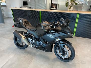 Kawasaki Ninja 500 2026