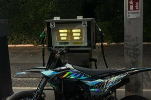 ktm 125