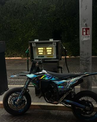 ktm 125