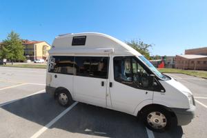 Furgonato camper van Ford Tourneo 4 Posti Letto