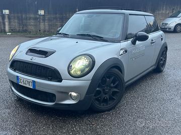 Mini cooper s ( r 56 )