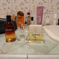 3 bottiglie di profumo appena iniziati 12 eur